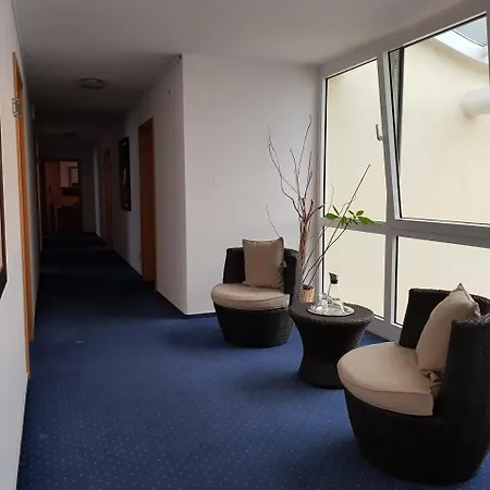 מלון Habana אאלן